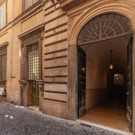 Pantheon Apartment - L'Angolo Nascosto Dei Quadri Roma Esterno foto