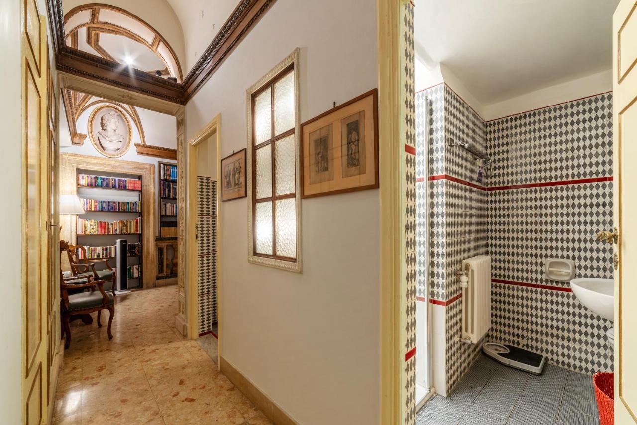 Pantheon Apartment - L'Angolo Nascosto Dei Quadri Roma Esterno foto