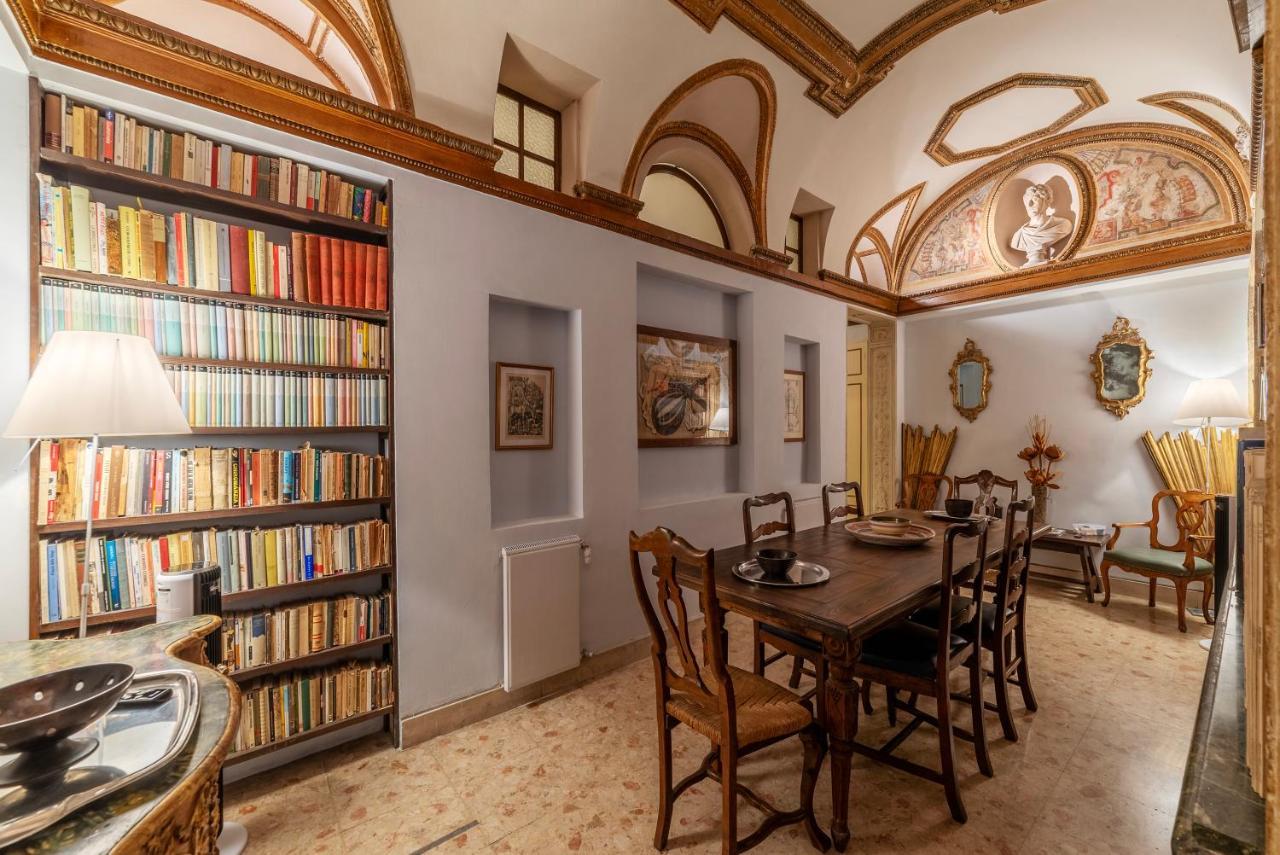 Pantheon Apartment - L'Angolo Nascosto Dei Quadri Roma Esterno foto